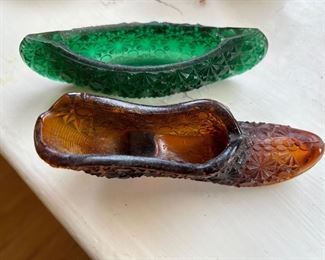 Vintage Amber Glass Button and Daisy Slipper Shoe and 1960’s Fenton Glass Canoe