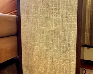 (2) Audio Analyst Speakers