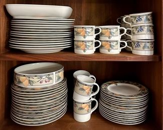 Mikasa Intaglio "Garden Harvest"