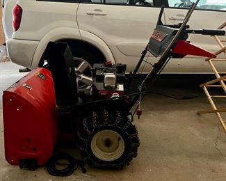 MTD Yard Machines Snowblower