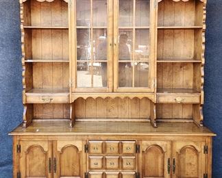 20th C Cushman Colonial 2 Pc Hutch Cabinet