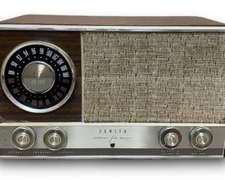 1946 Vintage Zenith AM/FM Stereo Table-Top Tube Radio Model: MJ1035