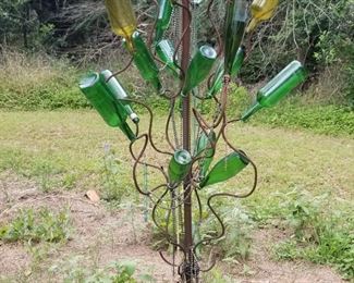 Large Bottle tree