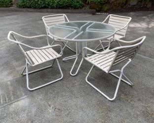 Vintage Brown Jordan Kailua Patio Table Set