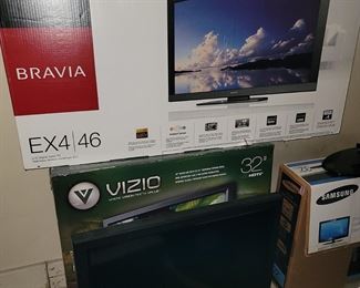 Vizio 32" TV