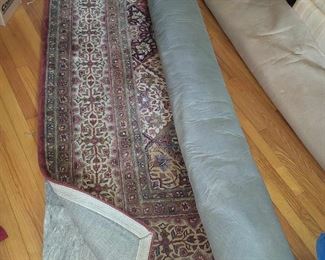 Gorgeous 8 x 10 rug!