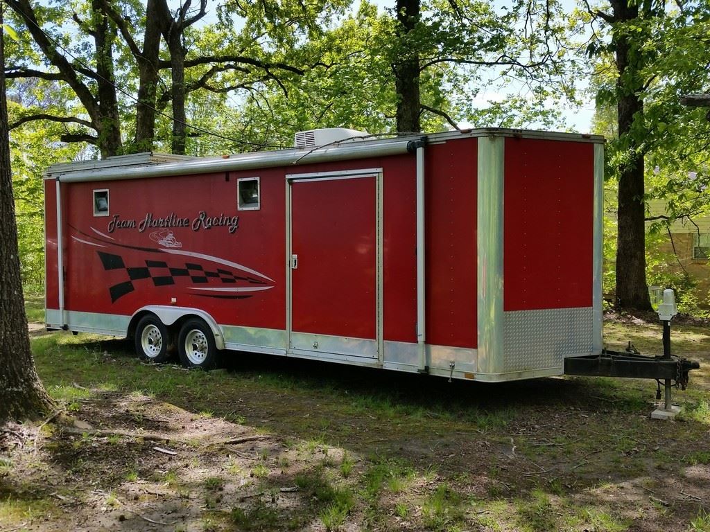 24 ft. toy haulertrailer has air conditioner and onboard generator