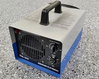 Ozone generator