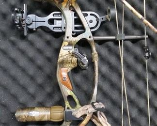 A closer look at the Hoyt XT2000 compound bow