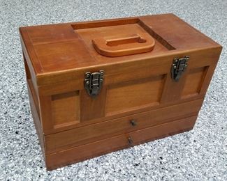 Gunmaster wooden toolbox/universal cleaning kit