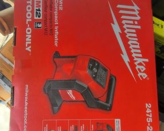 New Milwaukee  air pump