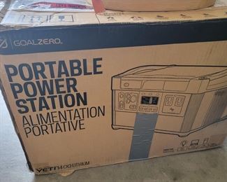 Yeti 1400 portable power station/generator