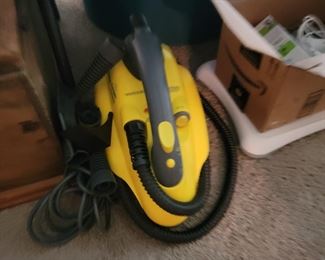 Steam cleaner
