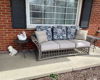 3-cushion outdoor couch and 2 metal side tables