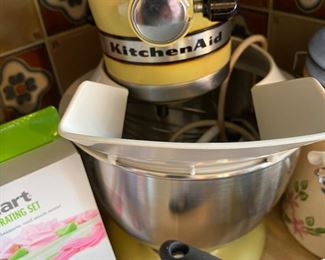 Kitchen Aid Mixer