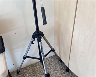 Tripod