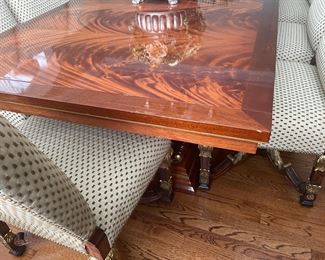 detail of dining table 