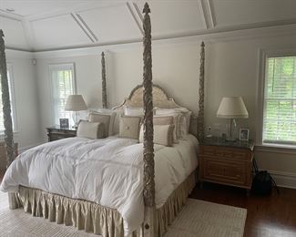 Carved 4 Poster Bed with detailed finials - Ornate Scalloped Headboard - King Size  