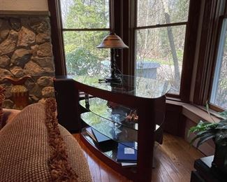 Contemporary media stand