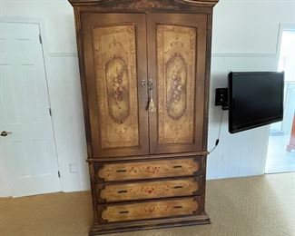 Decorative armoire