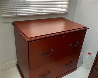 Lateral file cabinet