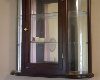 display cabinet