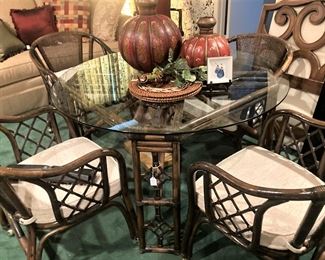 Fabulous rattan game table/breakfast table/patio table with glass top