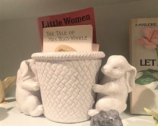 Rabbit planter