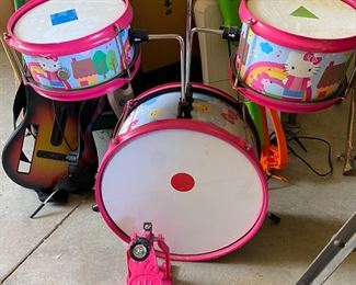 Hello Kitty Drum Set