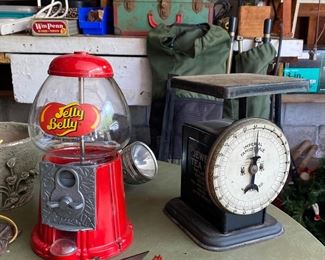 Jelly Belly Dispenser and Kitchen Scale 
