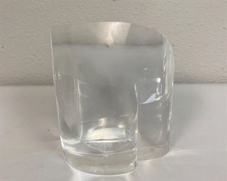 RC6181 Steuben Heart Art Crystal Paperweight Signed https://www.ebay.com/str/agesagoestatesales