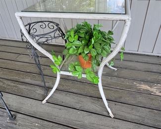 Patio table