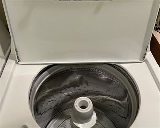 Whirl pool washer $150
