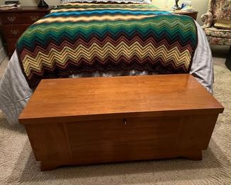 Lane Cedar Chest