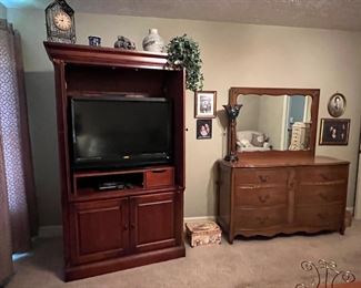 Entertainment Center, Bassett Serpentine dresser with mirror