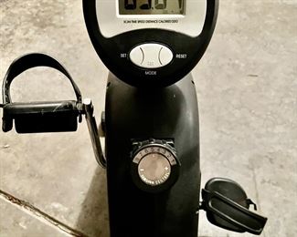 Weslo pursuit E23 exercise bike