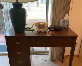 Retro sewing machine