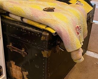 Antique trunk & Gravesteyn Deken wool blankets from Holland