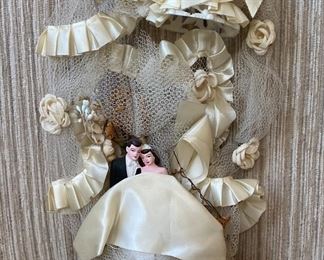 Antique wedding topper 
