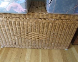 Wicker trunk
