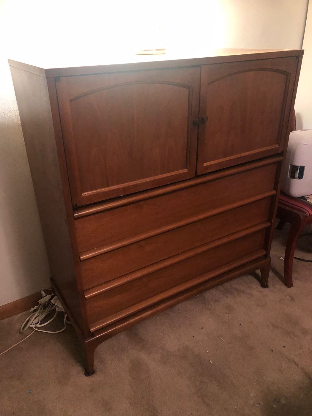 Lane
Rhythm mid
Centiremdresser 
Solid
Wood
I ha