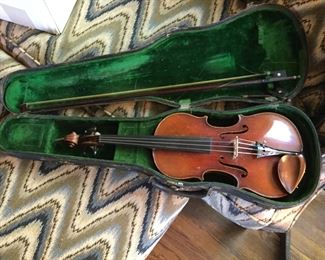 Theodore Heinrich 1921 Violin With Bow and Case