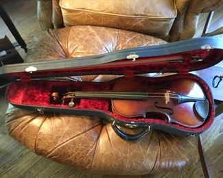  Antonio’s Stradivarius Violin With Case