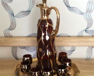 Vintage Glass Decanter w/7 Cups  Red/Gold 