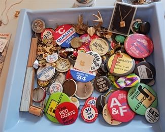 Miscellaneous Pinback buttons