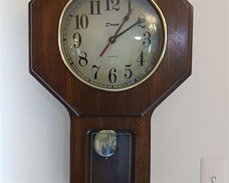 Quartz wood wall clock