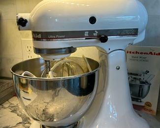 KitchenAid Ultra Power® Plus Series 4.5-Quart Tilt-Head Stand Mixer