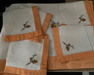 Vintage Table Linen with Napkins