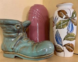 More porcelain collectables.