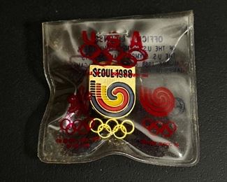 1988 Seoul Olympic Lapel Pin